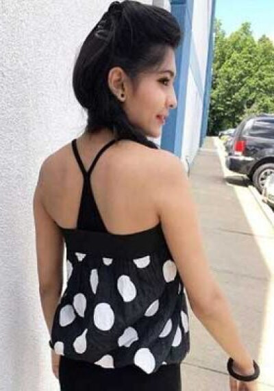 Meena May Field Gardens Escorts in Gurgaon
