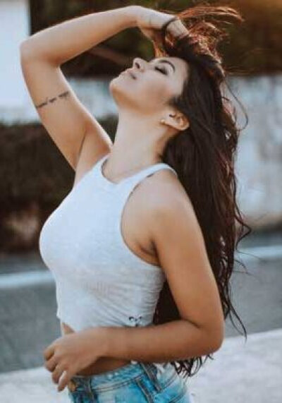 Mona Bansilalpet Escorts