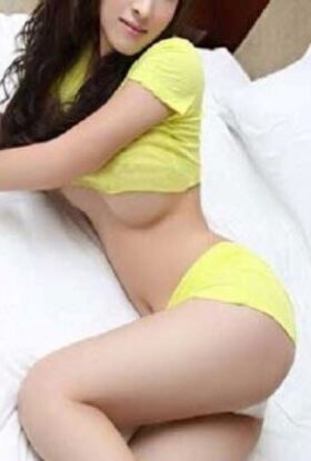 Priti Call Girl Service in Chandni Chowk