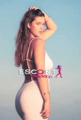 Ritika Escort service In Goregaon