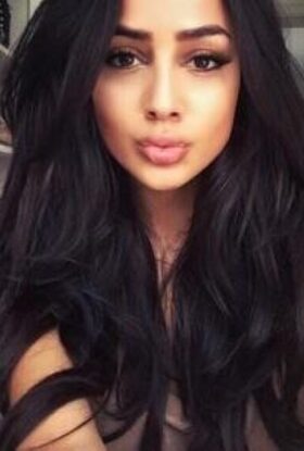 Nisha High Profile Jhansi Call Girls