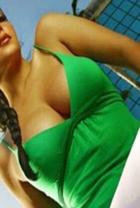 Ayushi High Profile Escorts Service In Calcutta